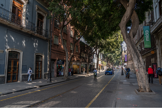 Vista de la calle de Tacuba a la altura del Museo Interactivo de Economía, 2020.