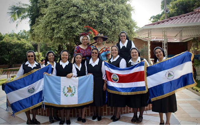 Hermanas Bethlemitas (Instituto de Hermanas Bethemitas, Hijas del Sagrado Corazón de Jesús).